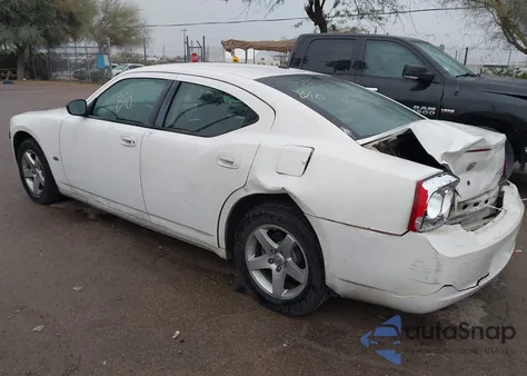 2009 Dodge Charger Sxt z USA, uszkodzony, nr VIN 2B3LA33V29H638067